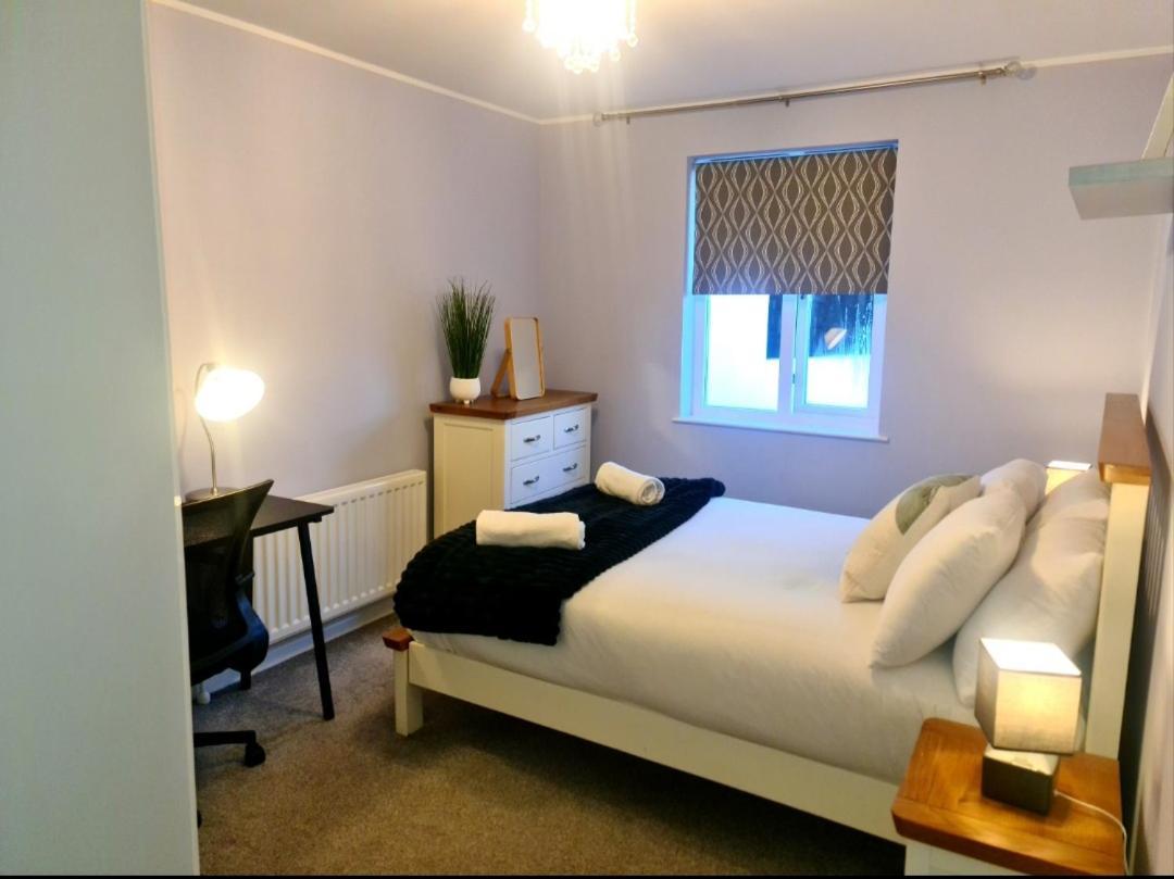 City Centre Top Floor Apartment In Belfast City Centre Extérieur photo