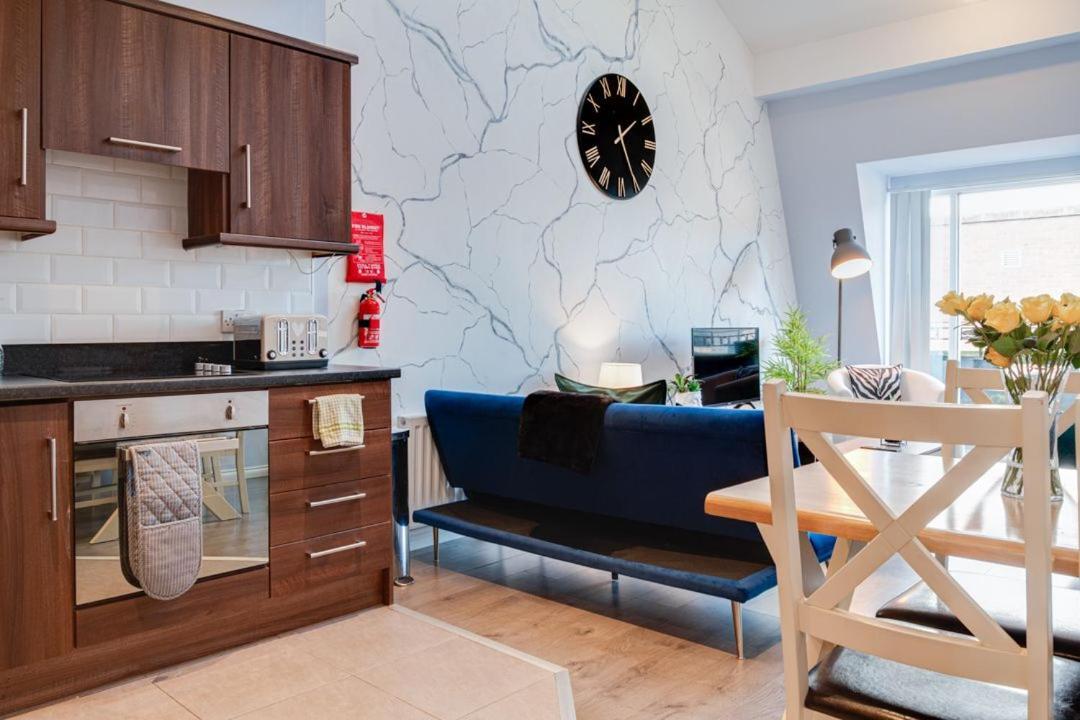 City Centre Top Floor Apartment In Belfast City Centre Extérieur photo