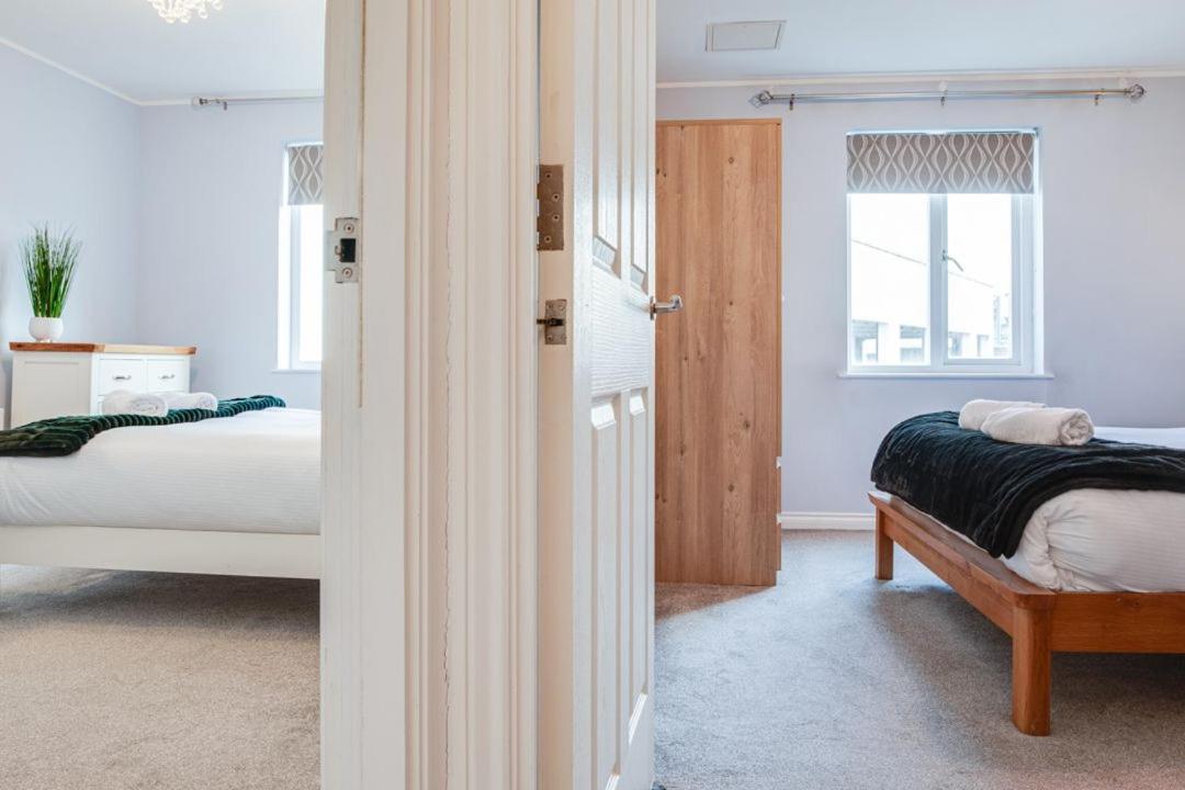 City Centre Top Floor Apartment In Belfast City Centre Extérieur photo